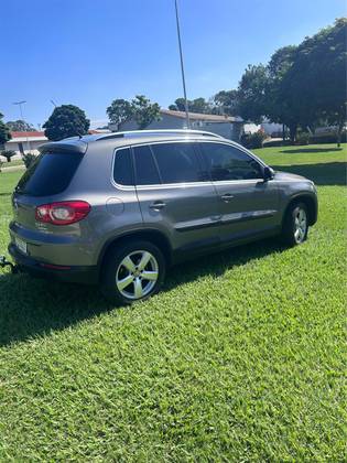 VOLKSWAGEN TIGUAN 2.0 TSI 16V TURBO GASOLINA 4P TIPTRONIC